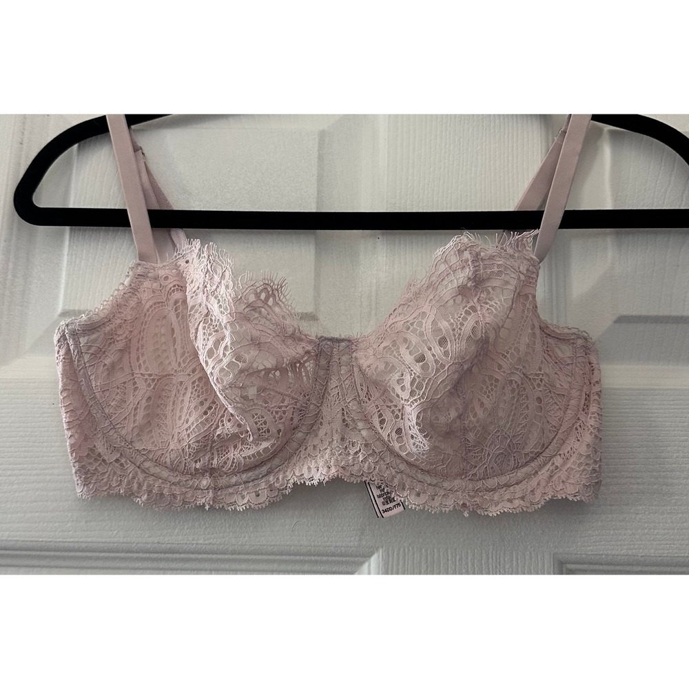 Victoria's Secret Underwire Bra Lace, SZ 34 DD Light Pink